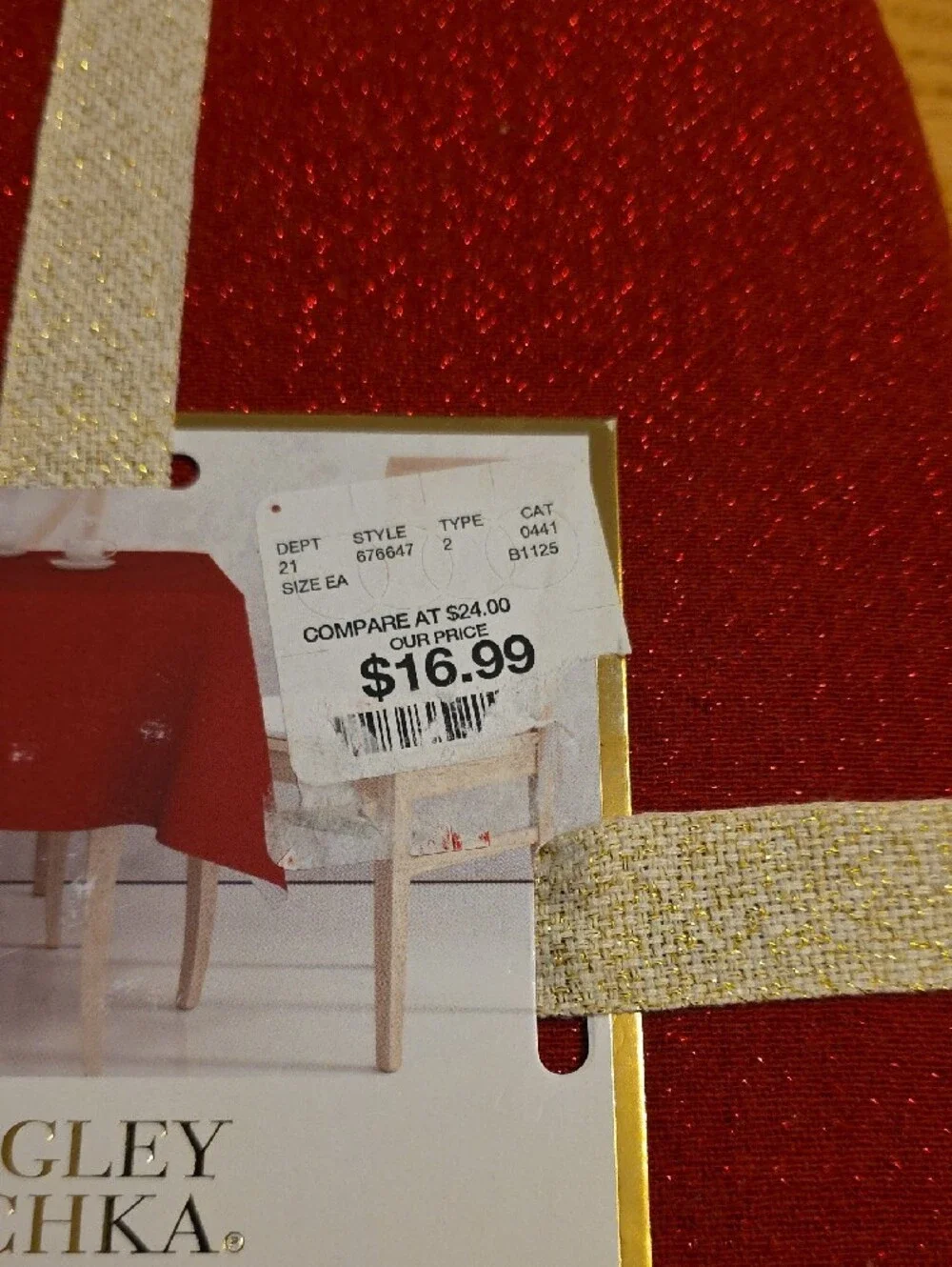 Badgley Mischka Sparkling Red Tablecloth with Gold Ribbon